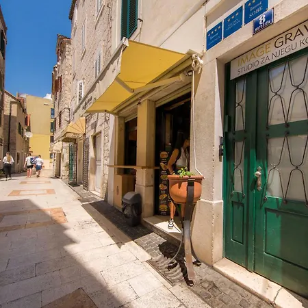 Hidden Luxury 2br With Terrace Apartamento Split