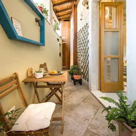 Hidden Luxury 2br With Terrace スプリト