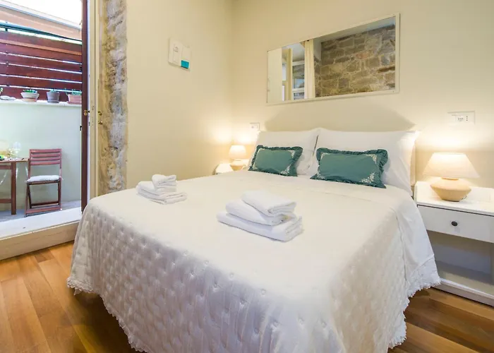 Hidden Luxury 2br With Terrace شقة *