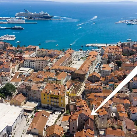 Hidden Luxury 2br With Terrace Appartement Split