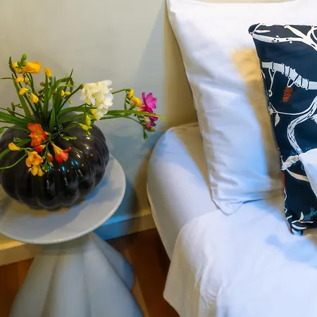 Hidden Luxury 2br With Terrace Апартаменти Спліт