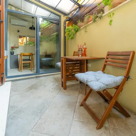 Hidden Luxury 2br With Terrace * Спліт