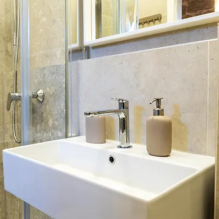 Hidden Luxury 2br With Terrace شقة