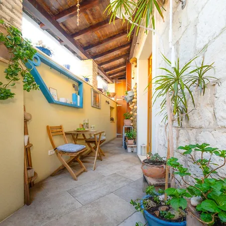 Hidden Luxury 2br With Terrace شقة