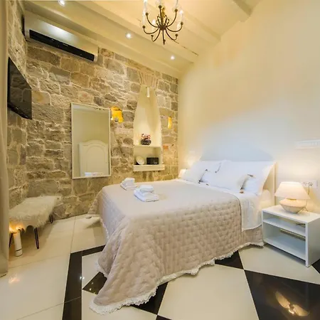 Apartament Hidden Luxury 2br With Terrace Split