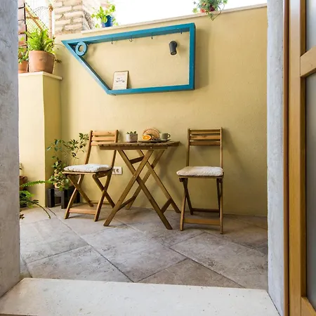 Hidden Luxury 2br With Terrace *