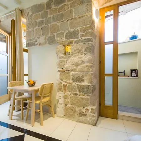 Hidden Luxury 2br With Terrace * Split