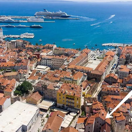 Hidden Luxury 2br With Terrace Apartament Split